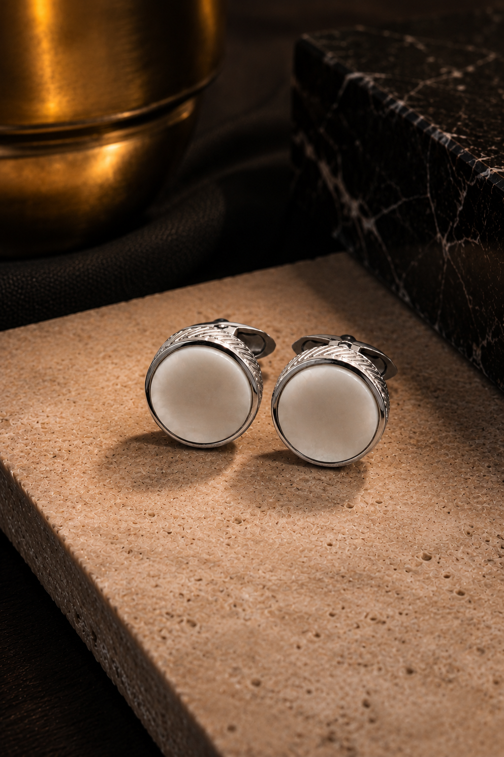 Round Mother of Pearl Cufflinks