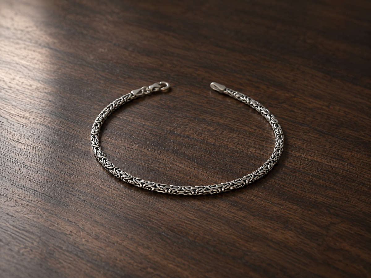 Regal Braid